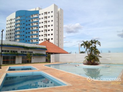 Vista das Piscinas e Torre Azul